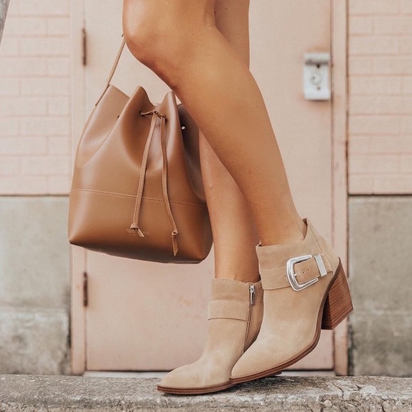 Vince Camuto Gidgey Suede Buckle Pointed Block Heeled Ankle Booties 5.5 US - Picture 1 of 8